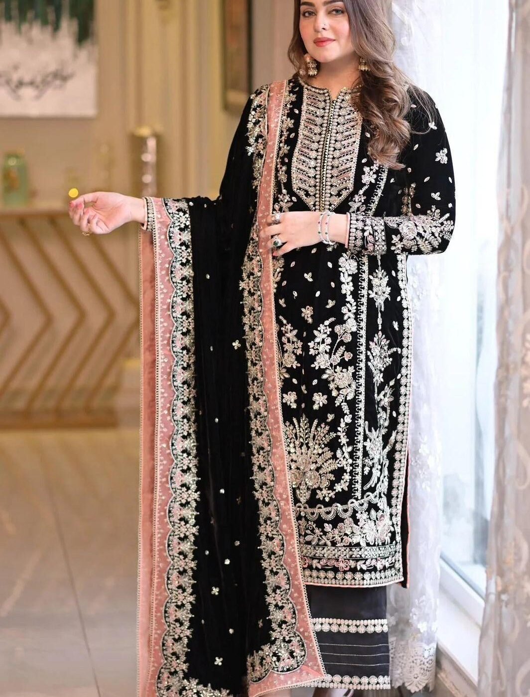 VELVET & CHIFFONVELVET MICRO main image