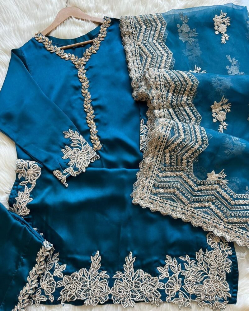 Shamooz Silk thumbnail 3